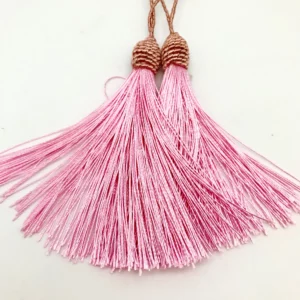Pink tassels (2pcs)