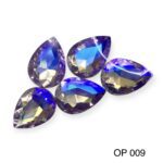 Medium teardrop crystals - 5pcs