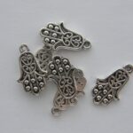 #4 Silver Hand of Fatima Pendant Charms 2pcs